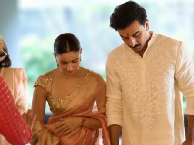 आलिया भट्ट और रणबीर कपूर ने अपने नए घर में किया प्रवेश, इंस्टाग्राम पर फोटोज शेयर कर दिखाई झलकियां…