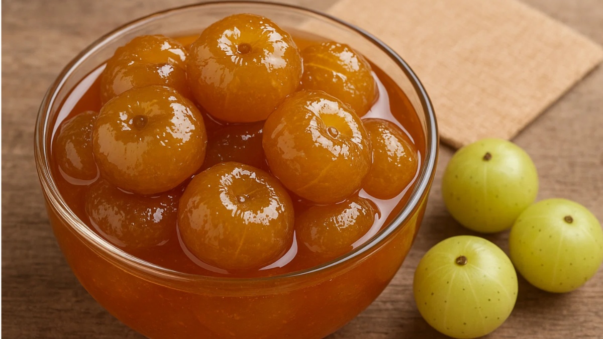 Amla Murabba: सर्दियों में सेहत का खजाना है आंवले का मुरब्बा, जानें इसे घर पर बनाने की आसान सी रेसिपी….
