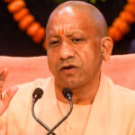 UP Cabinet Meeting: शिक्षकों को बड़ी राहत, अब मिलेगा कैशलेस इलाज, कैबिनेट बैठक में लगी कई अहम फैसलों पर मुहर