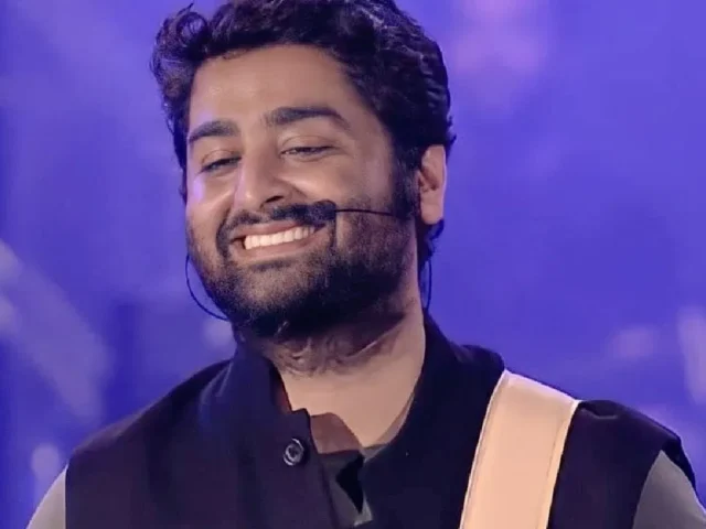 Arijit Singh Retirement: करियर के पीक पर अरिजीत सिंह ने क्यों छोड़ी प्लेबैक सिंगिंग? खुद सिंगर ने बताई असली वजह