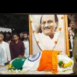 Ajit Pawar Funeral: शोक में डूबा महाराष्ट्र, जननेता ‘अजित दादा’ को नम आंखों से अंतिम विदाई देने उमड़ा जनसैलाब