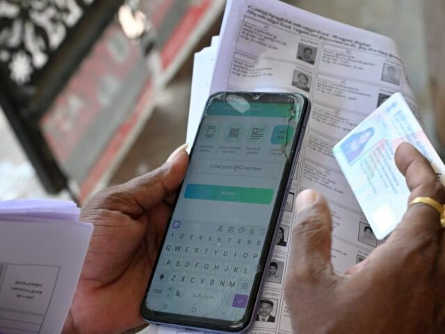 UP Voter List Update: ड्राफ्ट वोटर लिस्ट में नाम कट गया है तो न घबराएं, जानिए जरूरी डॉक्यूमेंट्स और पूरा प्रोसेस…